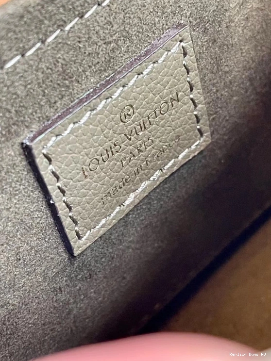 Affordable LOCKME TENDER LOUIS VUITTON 0729